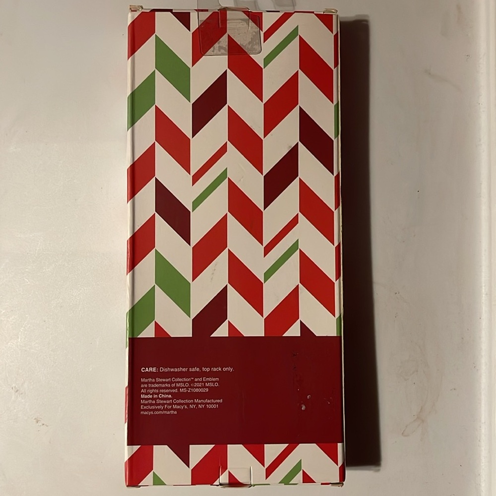 Martha Stewart the Holiday Collection silicone red ice cub tray new in box - Picture 3 of 6